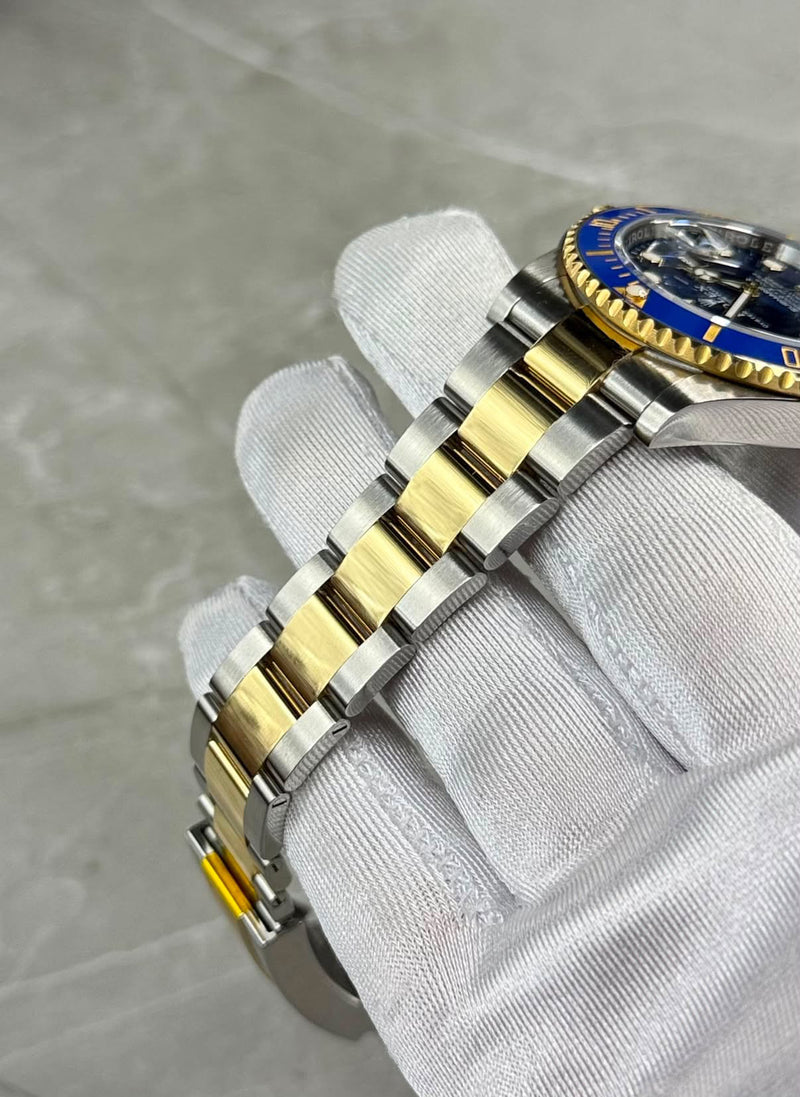 2023 Rolex Submariner Date Bluesy 126613LB - Image 5