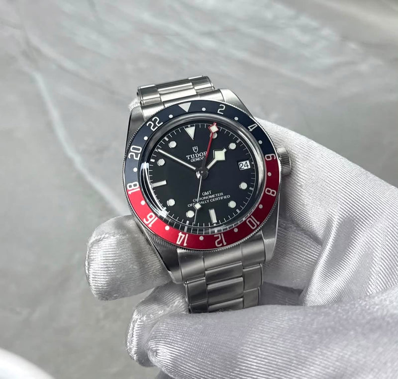 2025 Tudor Black Bay GMT Pepsi 79830RB - Image 2