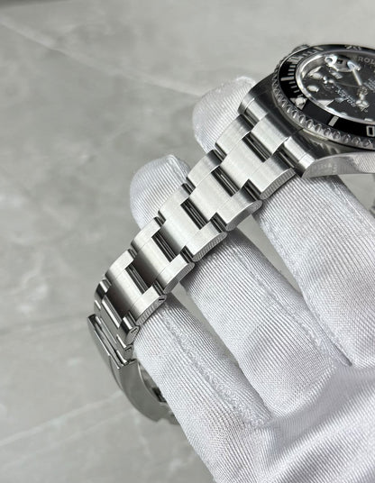 Rolex Submariner Date