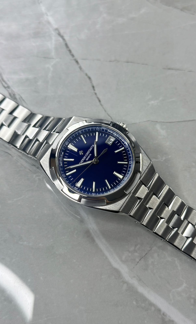 2019 Vacheron Constantin Overseas 4500V/110A - Image 1