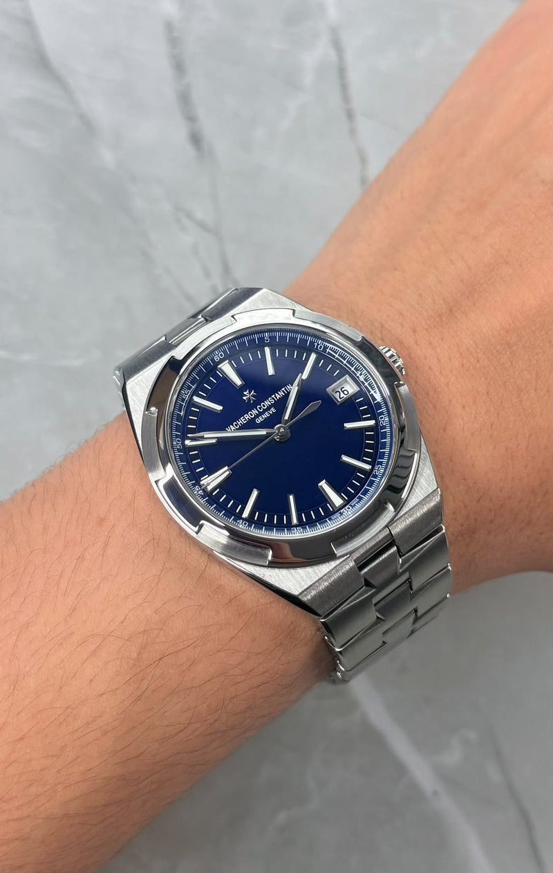 2019 Vacheron Constantin Overseas 4500V/110A - Image 3