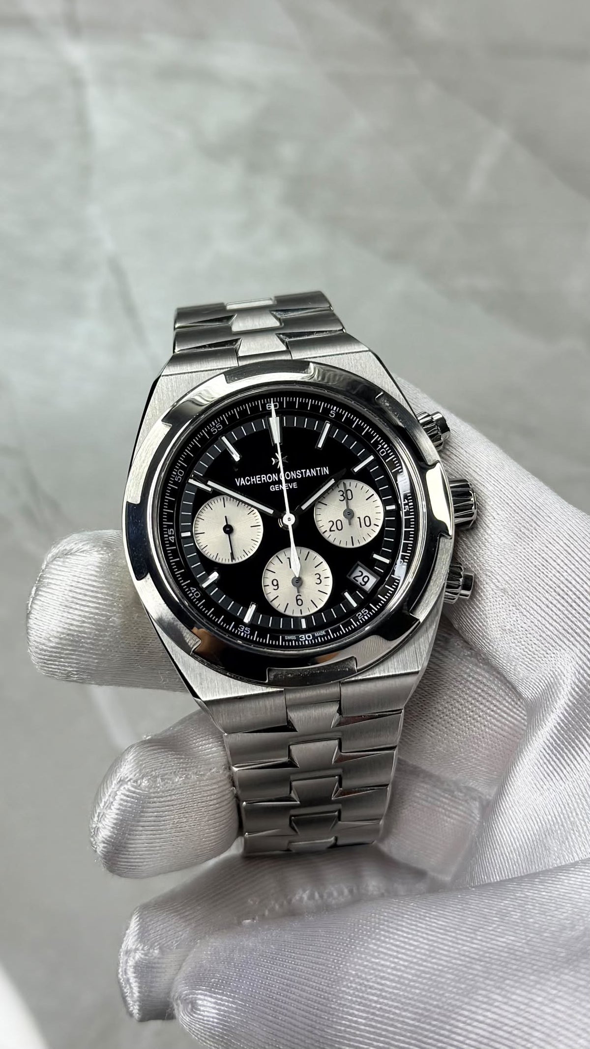 Vacheron Constantin Overseas Chronograph