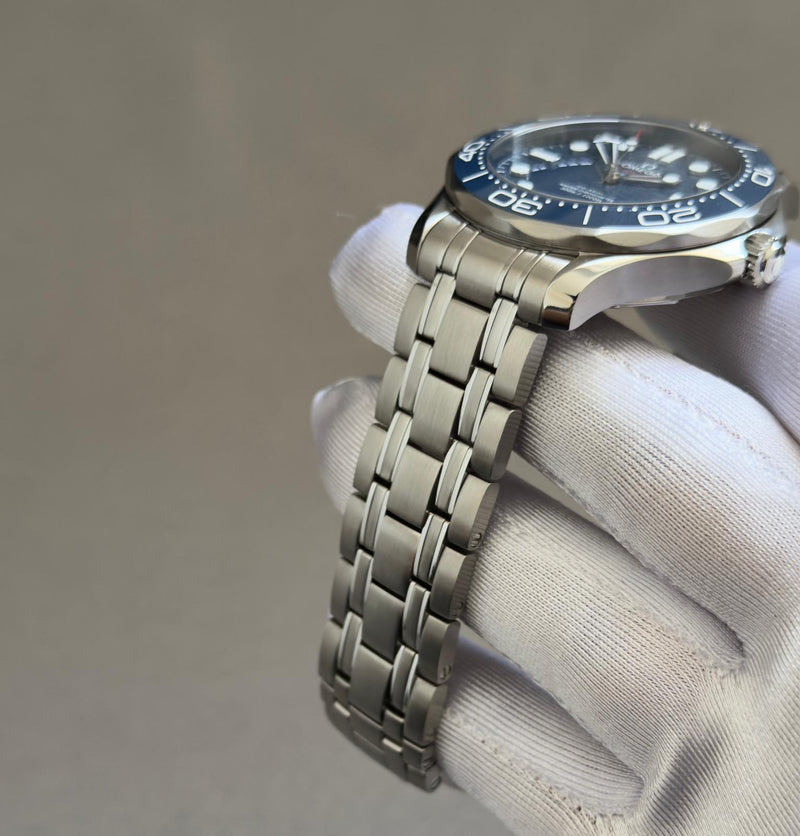 2022 Omega Seamaster 300m Ref. 210.30.42.20.03.001 - Image 3