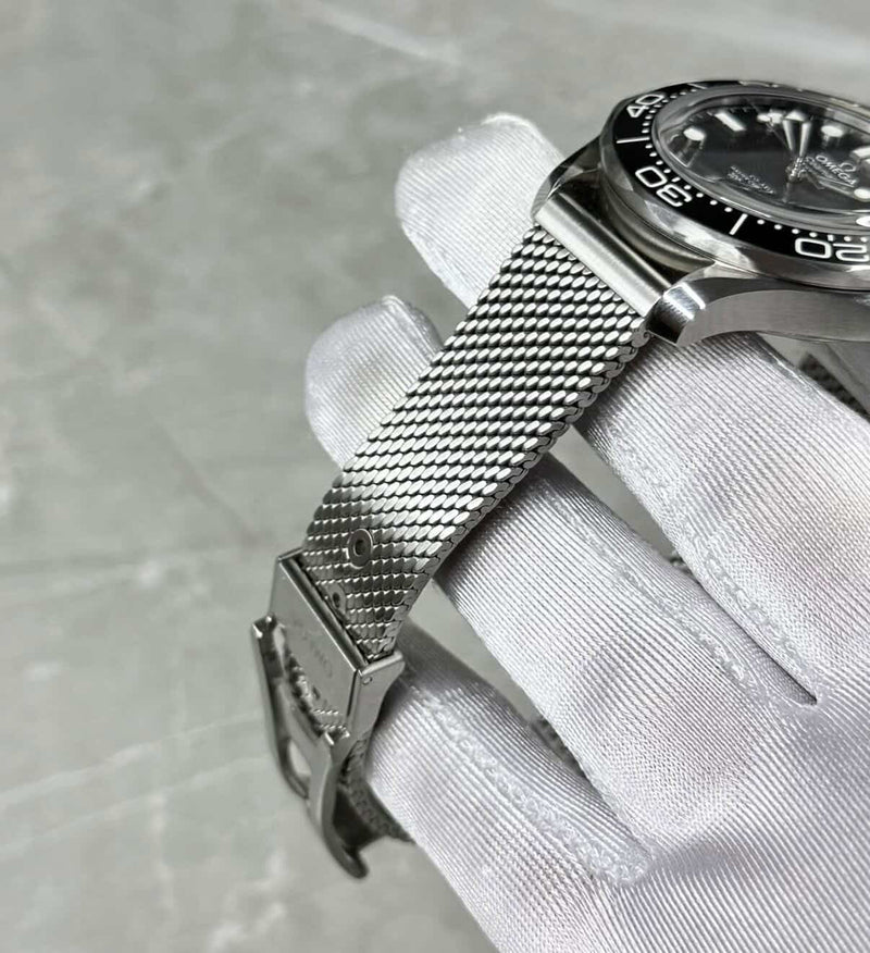 2025 Omega Seamaster 300M Co-Axial 210.32.42.20.01.003 - Image 5